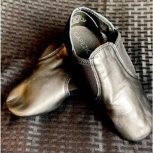 Capezio EJ2 Jazz Shoes Black Women’s/Girls Split-Sole Slip-On Size 5